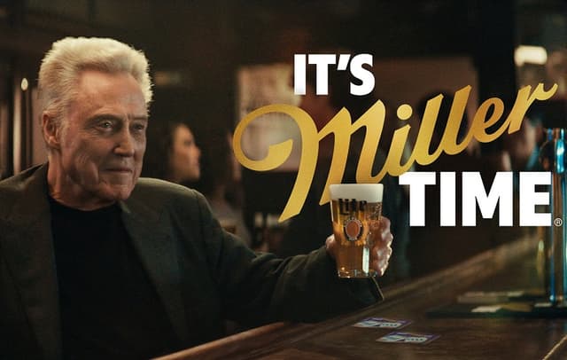 (ВИДЕО) Кристофер Вокен во нова кампања за Miller Lite